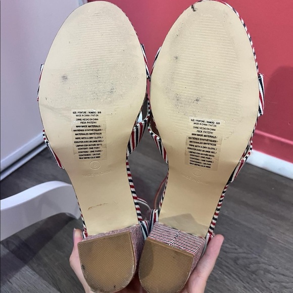 AVON Cushion Walk Striped Platform Heels - Picture 6 of 6